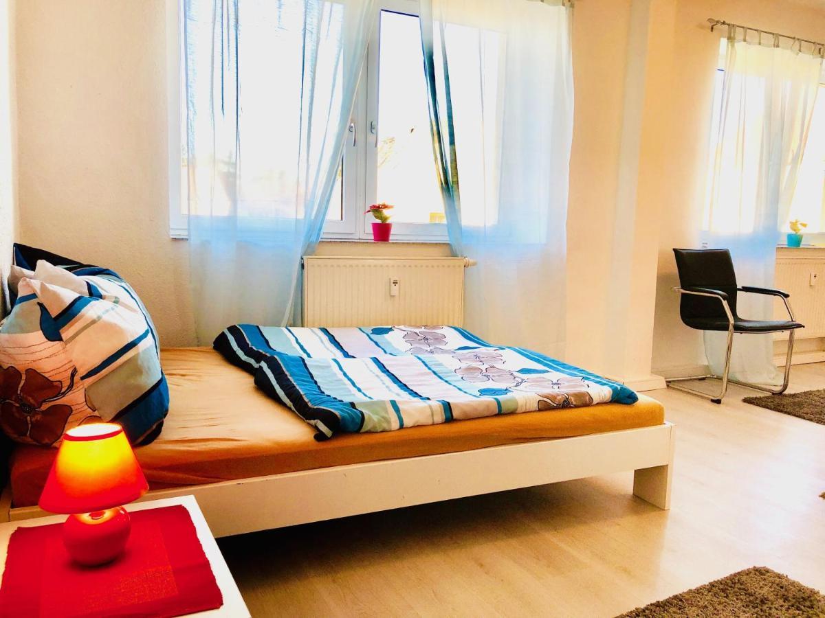 #World Monteurzimmer Schkeuditz Ngoại thất bức ảnh